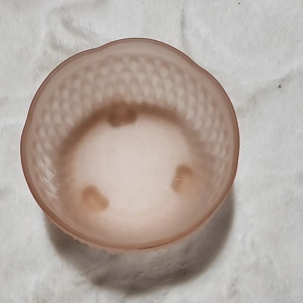 VINTAGE LIGHT PINK GLASS DISH .3 FEET. - Picture 3 of 3